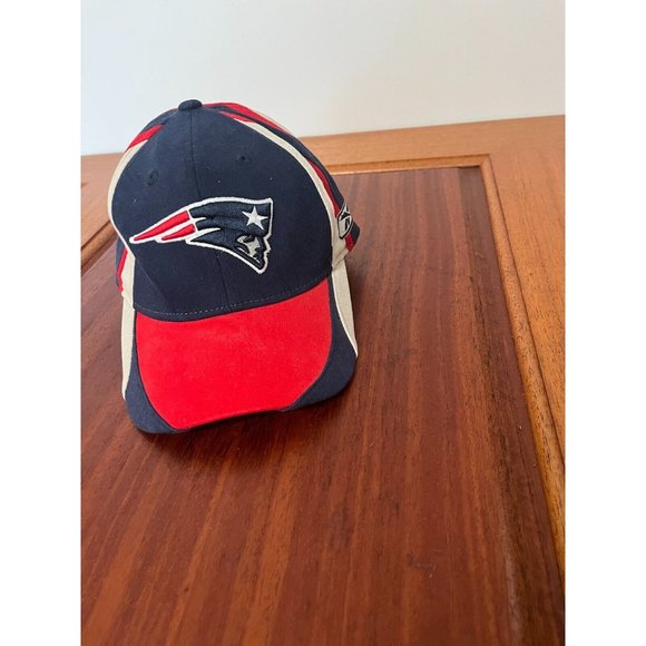 Reebok NFL Team Apparel New England Patriots Baseball Hat Fitted Cap Blue - Picture 3 of 7